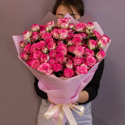 Букет «Розовый бум» – пышные кустовые розы в нежно-розовых тонах Барыш Ульяновская область Букет «Розовый бум» – пышные кустовые розы в нежно-розовых тонах Барыш Ульяновская область